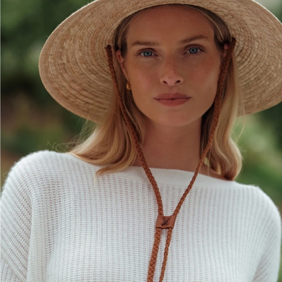 Cashmere Ivory Boatneck Sweater - Picture 1 of 7